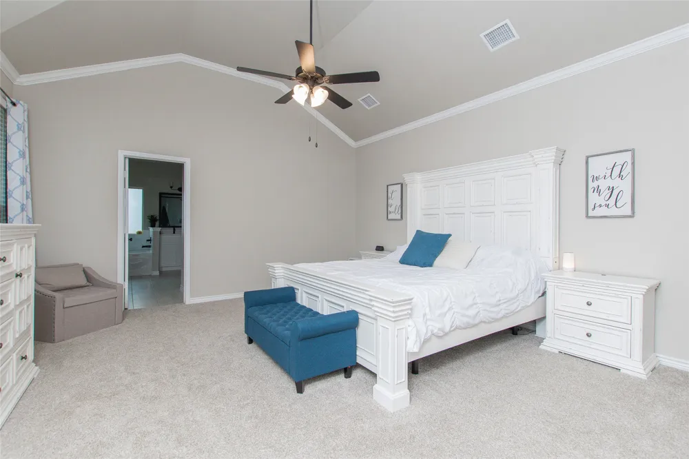 1756 Meadow Crest Drive Salado, TX 76571