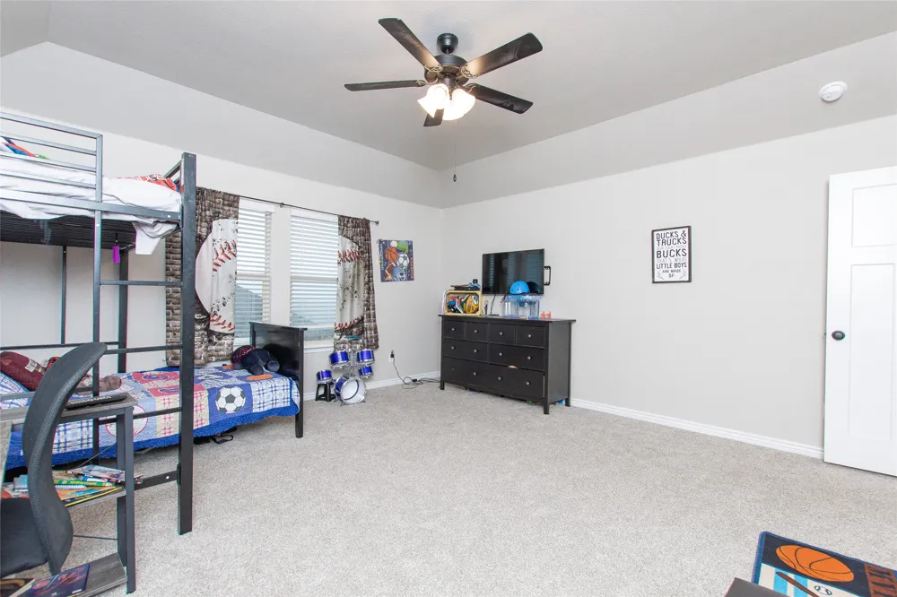 1756 Meadow Crest Drive Salado, TX 76571