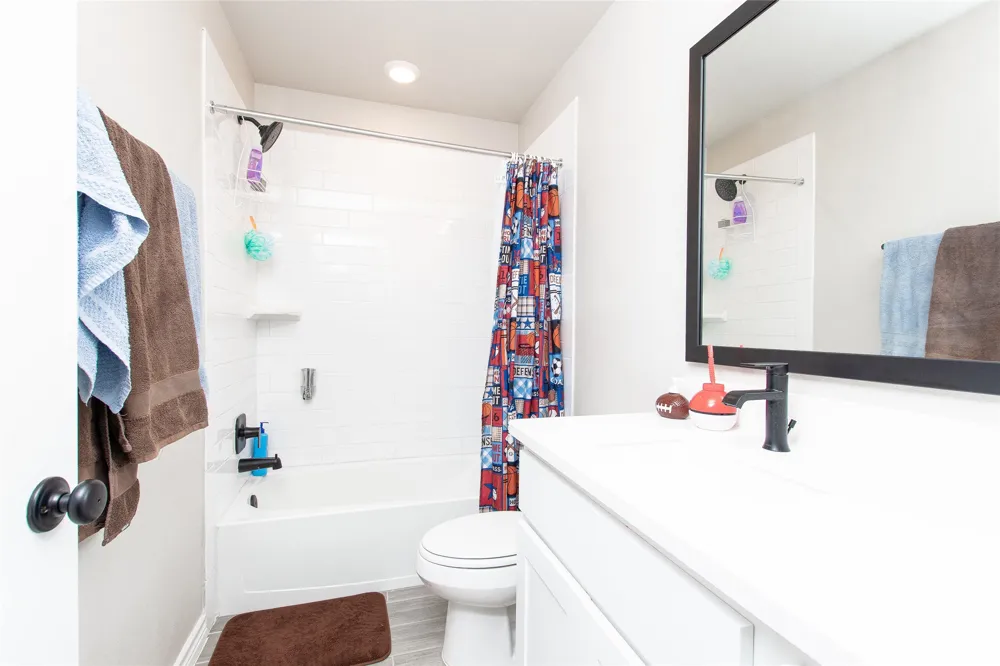 1756 Meadow Crest Drive Salado, TX 76571