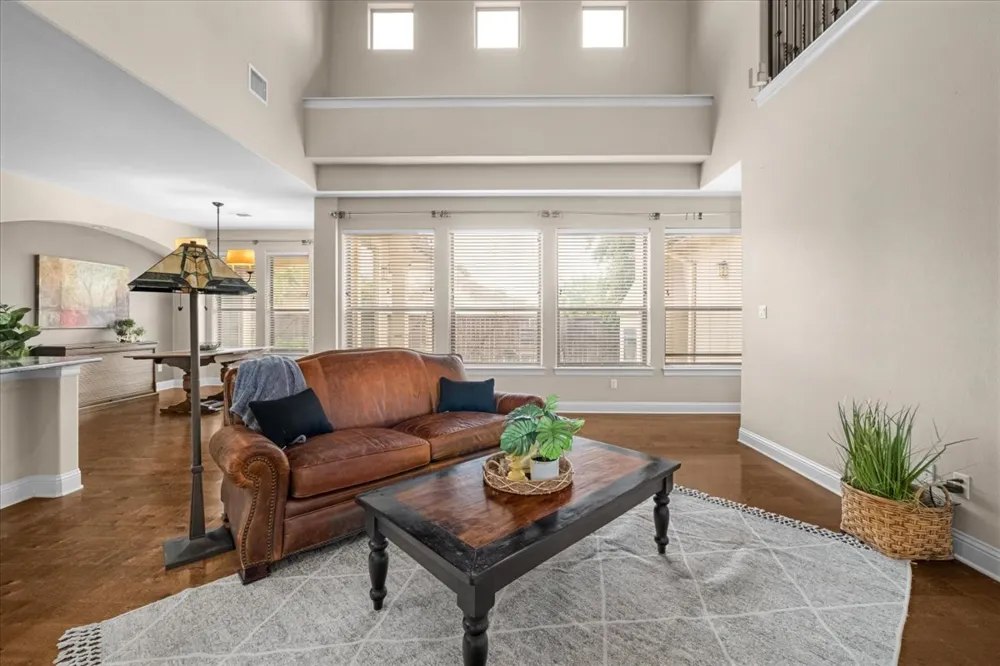 108 Via Milana Buda, TX 78610