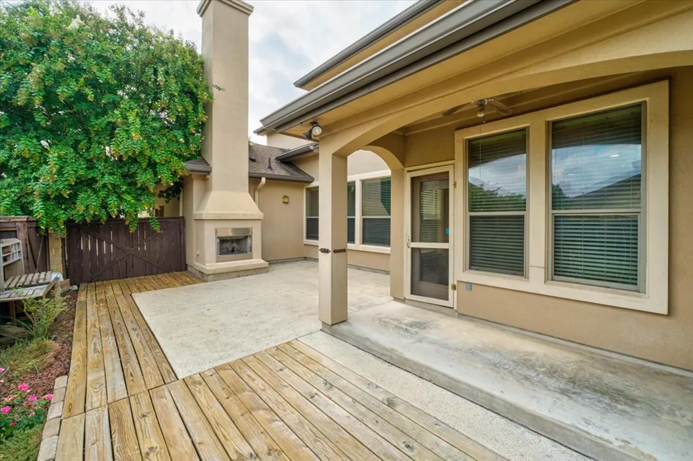 108 Via Milana Buda, TX 78610