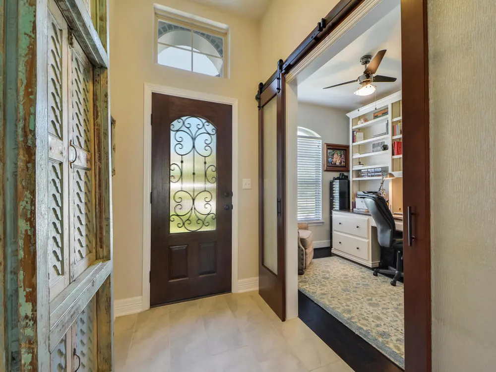 5509 Brady Bayou Cove Austin, TX 78738