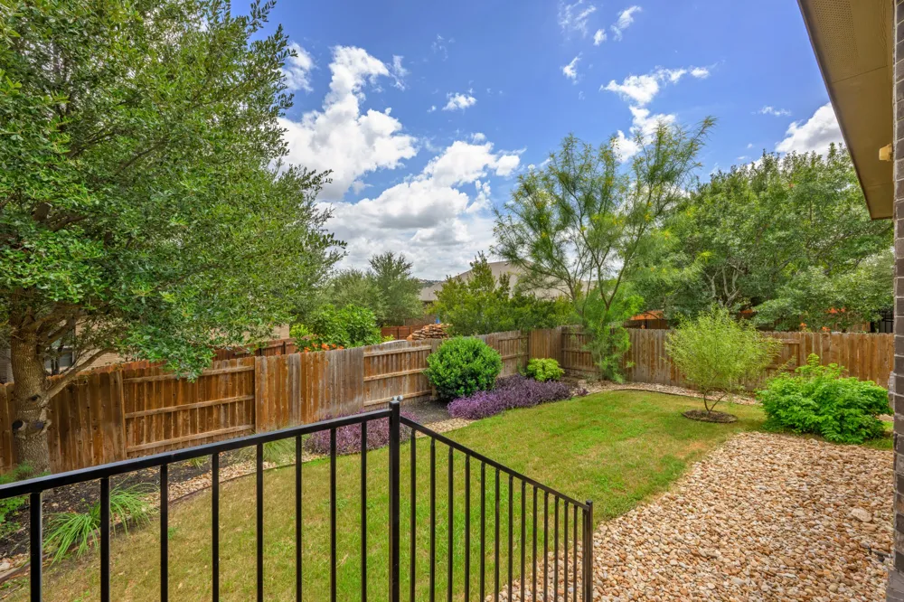 5509 Brady Bayou Cove Austin, TX 78738