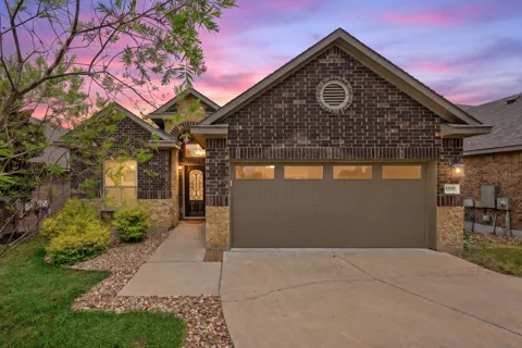 5509 Brady Bayou Cove
