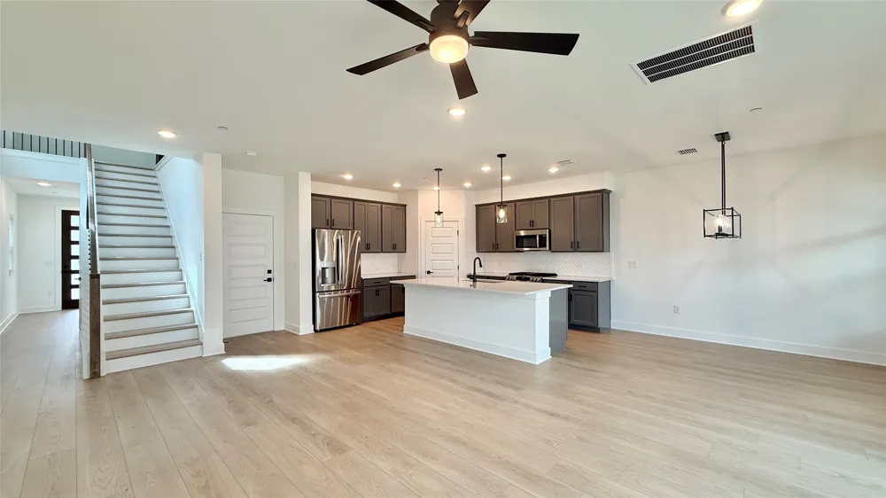 1016 Brickell Loop #B Austin, TX 78744