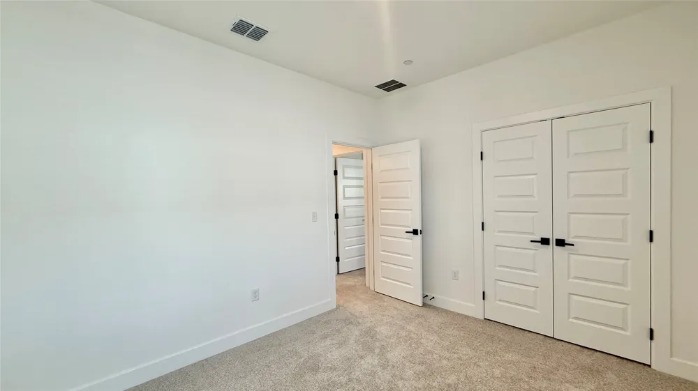 1016 Brickell Loop #B Austin, TX 78744