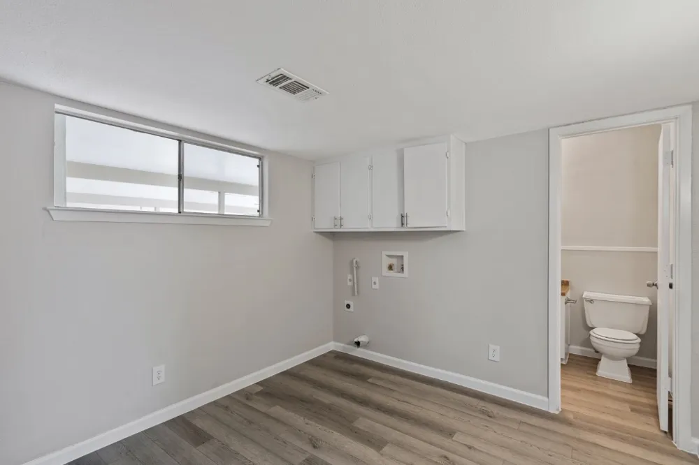 1813 Woodland Avenue Austin, TX 78741