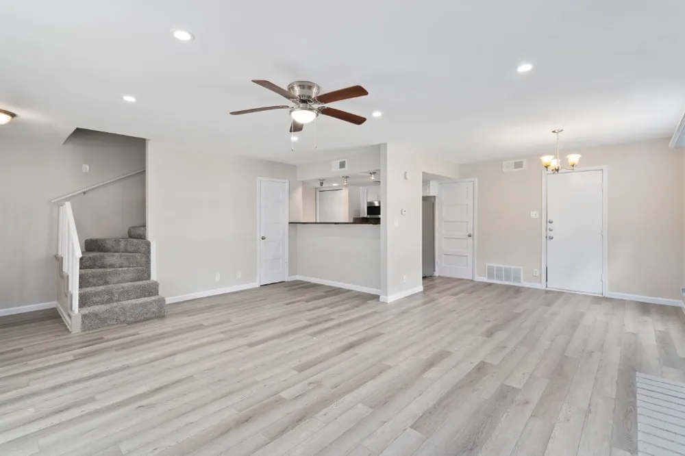 1813 Woodland Avenue Austin, TX 78741