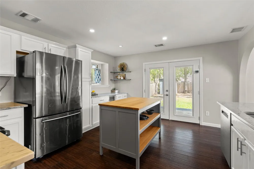 11403 Georgia Coleman Bend Austin, TX 78748