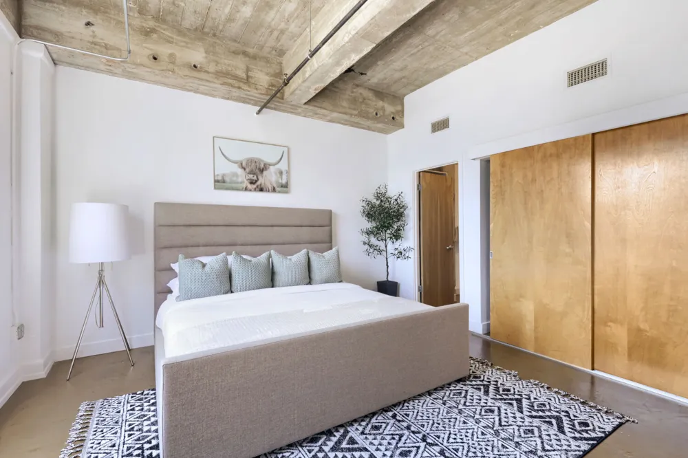 710 Colorado Street #9E Austin, TX 78701