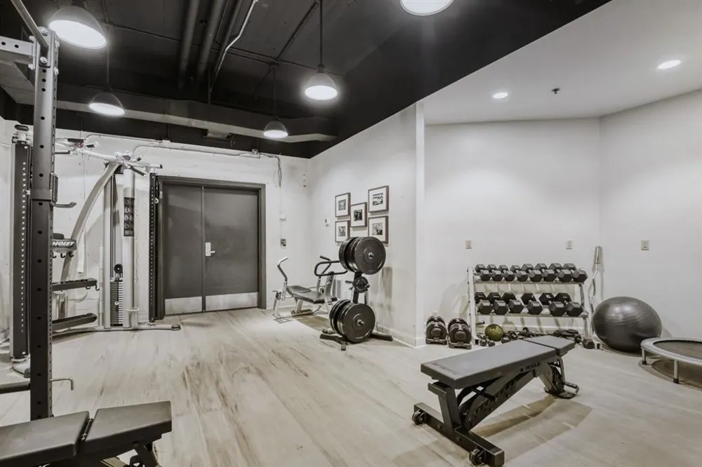 710 Colorado Street #9E Austin, TX 78701