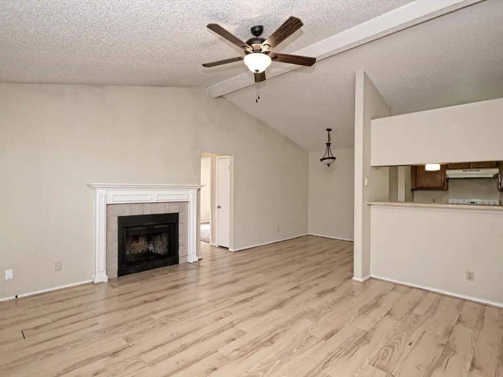 511 Cutty Trail #A Lakeway, TX 78734