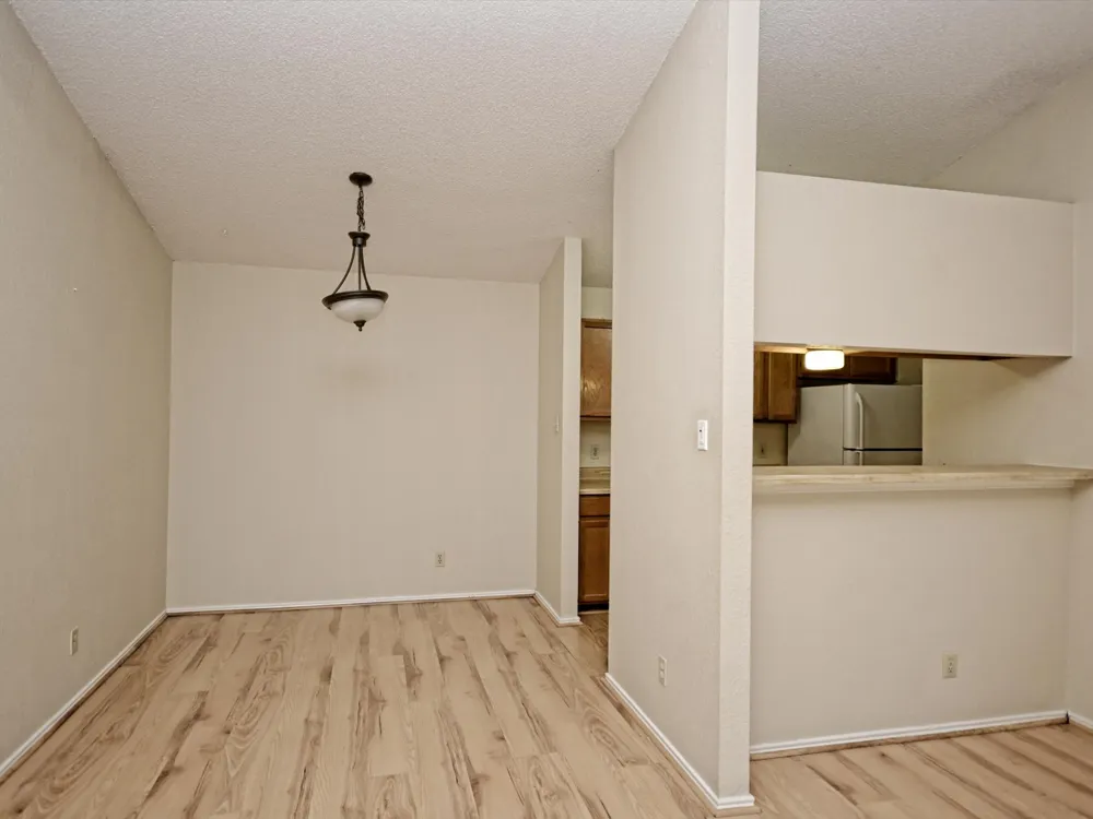511 Cutty Trail #A Lakeway, TX 78734