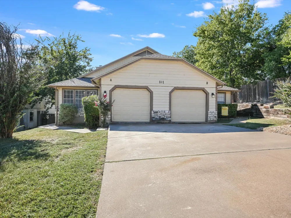 511 Cutty Trail #A Lakeway, TX 78734