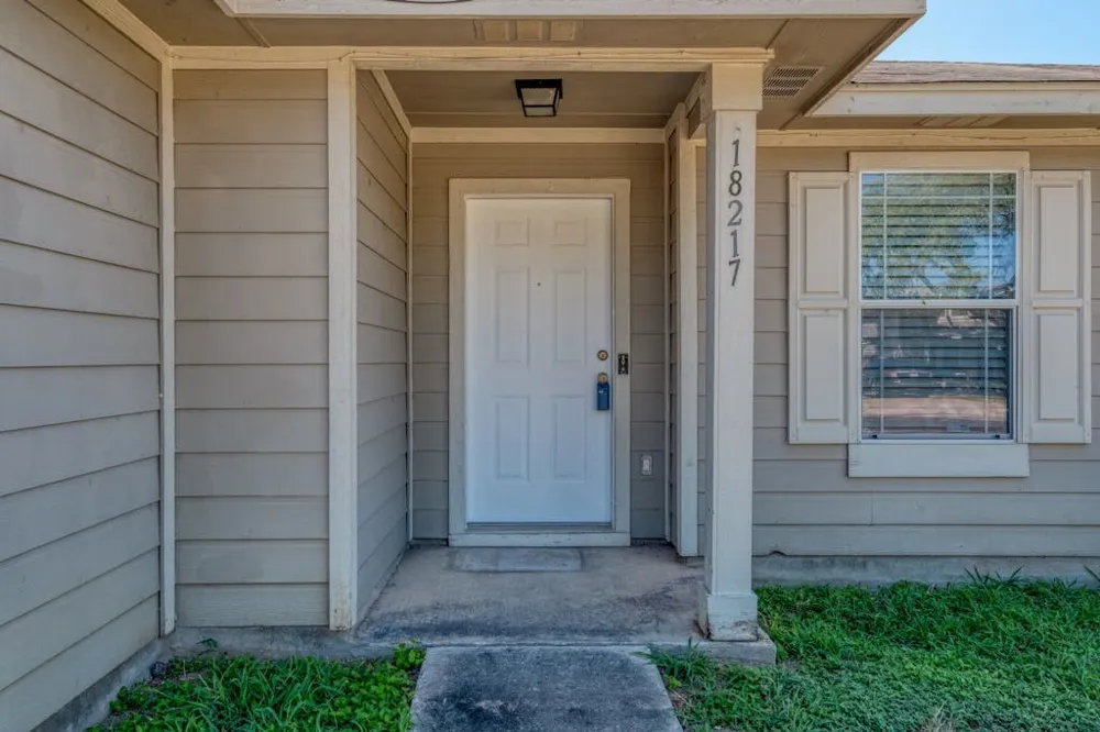 18217 Flathead Drive Manor, TX 78653