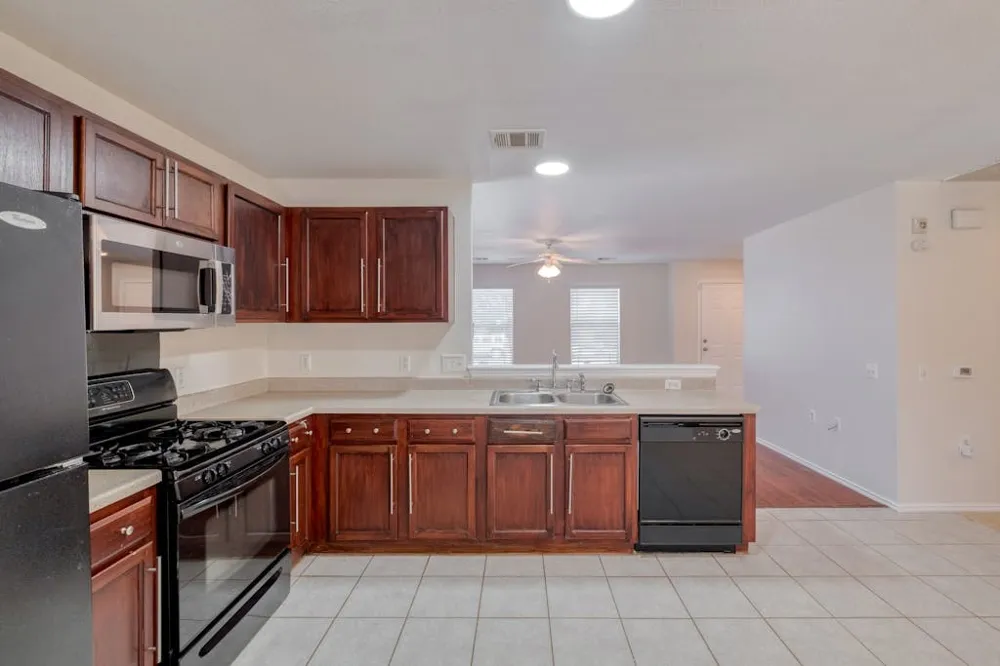 18217 Flathead Drive Manor, TX 78653