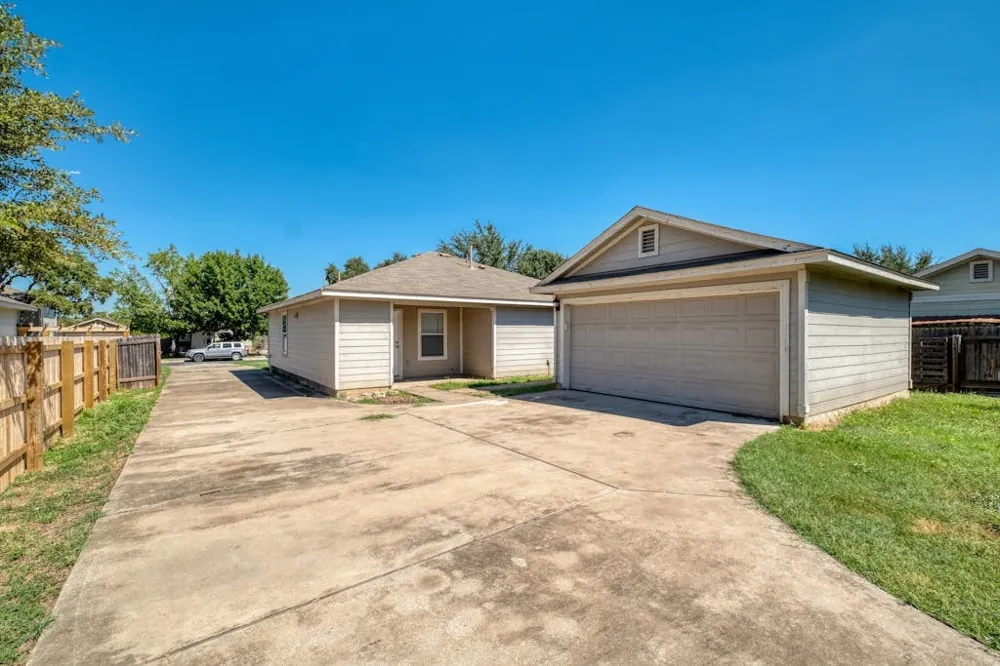 18217 Flathead Drive Manor, TX 78653
