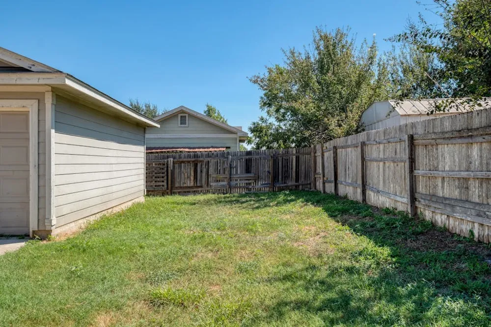 18217 Flathead Drive Manor, TX 78653