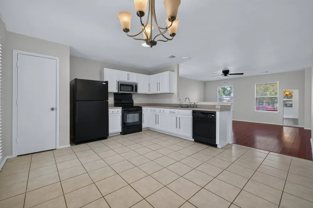 18217 Flathead Drive Manor, TX 78653