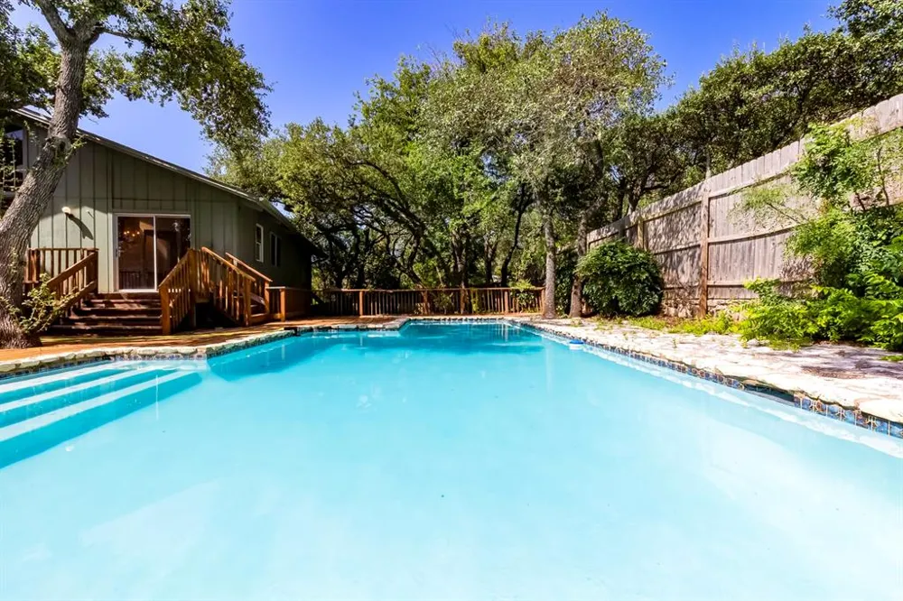 208 Westhaven Drive West Lake Hills, TX 78746