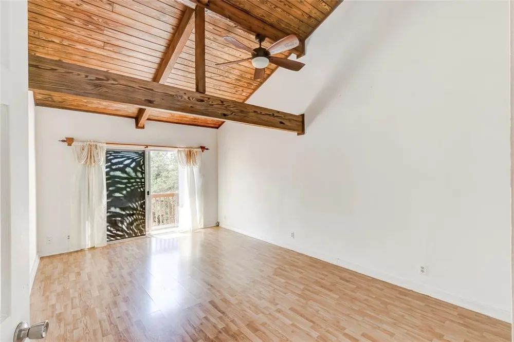 208 Westhaven Drive West Lake Hills, TX 78746