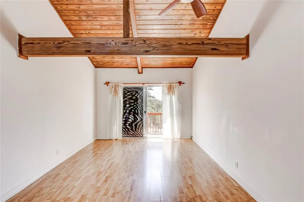 208 Westhaven Drive West Lake Hills, TX 78746