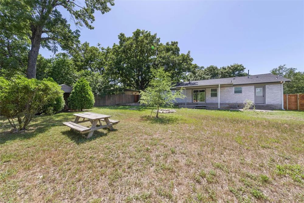 11603 Oak Trail Austin, TX 78753
