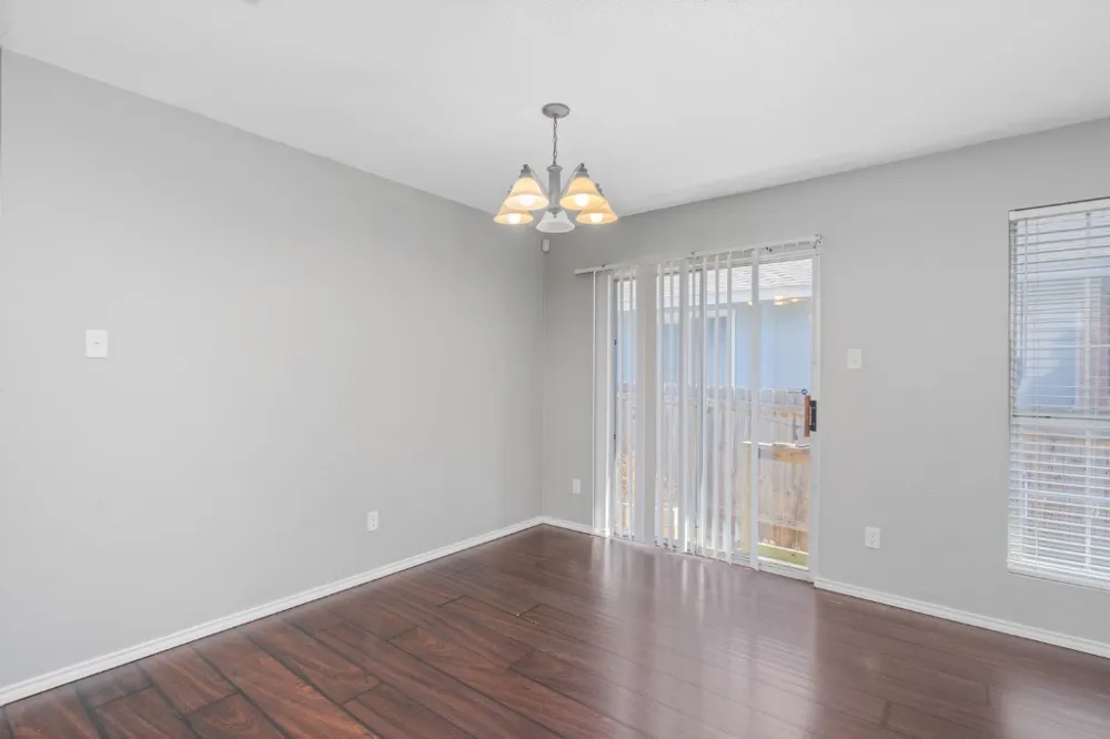 7228 Aldea Drive #B Austin, TX 78745