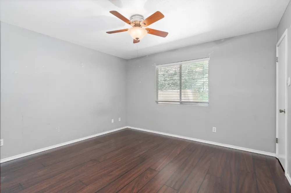 7228 Aldea Drive #B Austin, TX 78745