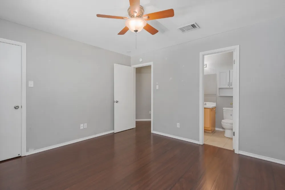 7228 Aldea Drive #B Austin, TX 78745