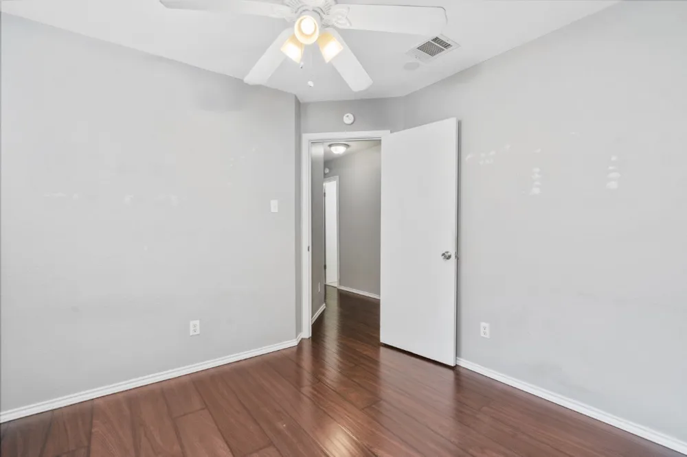 7228 Aldea Drive #B Austin, TX 78745