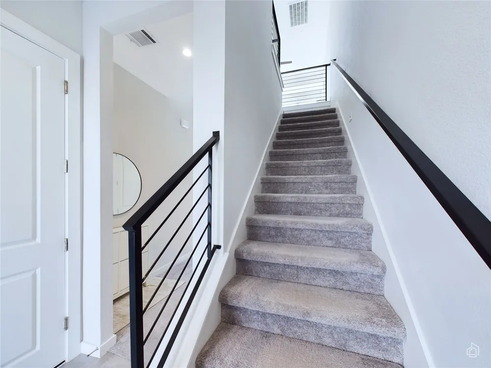 12001 Vista Parke Drive #904 Austin, TX 78726