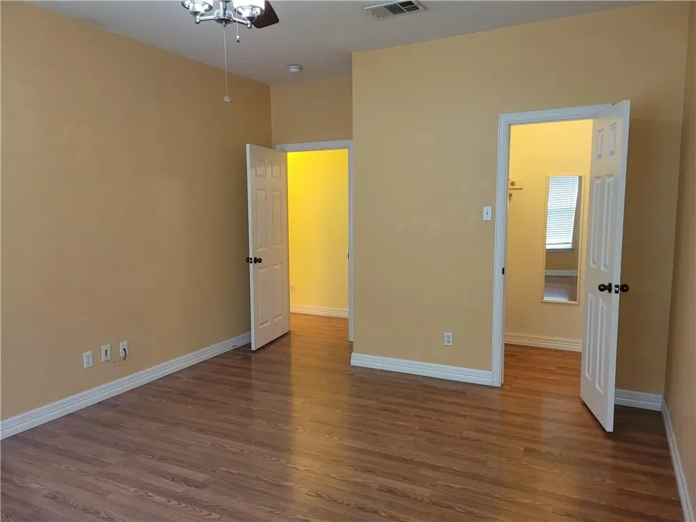1501 Prather Street Taylor, TX 76574