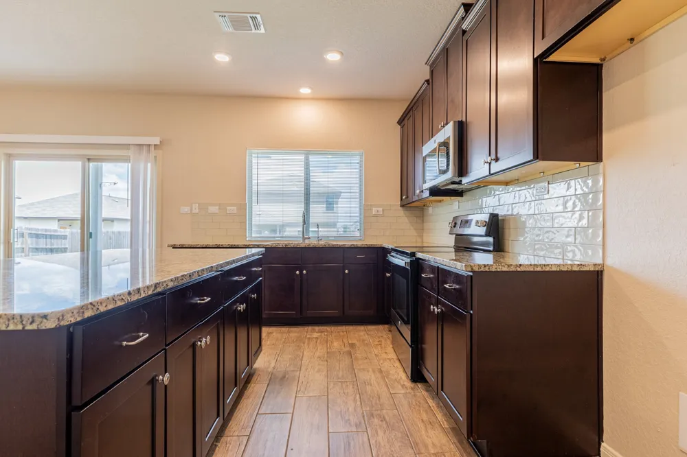 746 Farmers Dell Street New Braunfels, TX 78130
