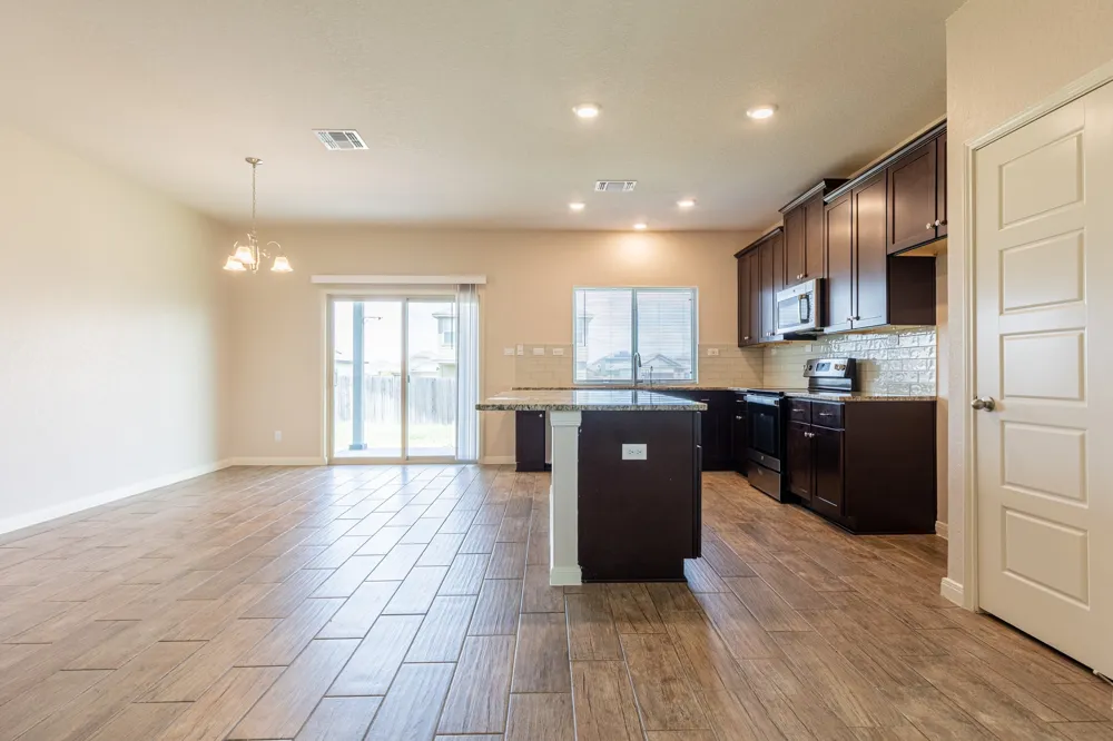 746 Farmers Dell Street New Braunfels, TX 78130