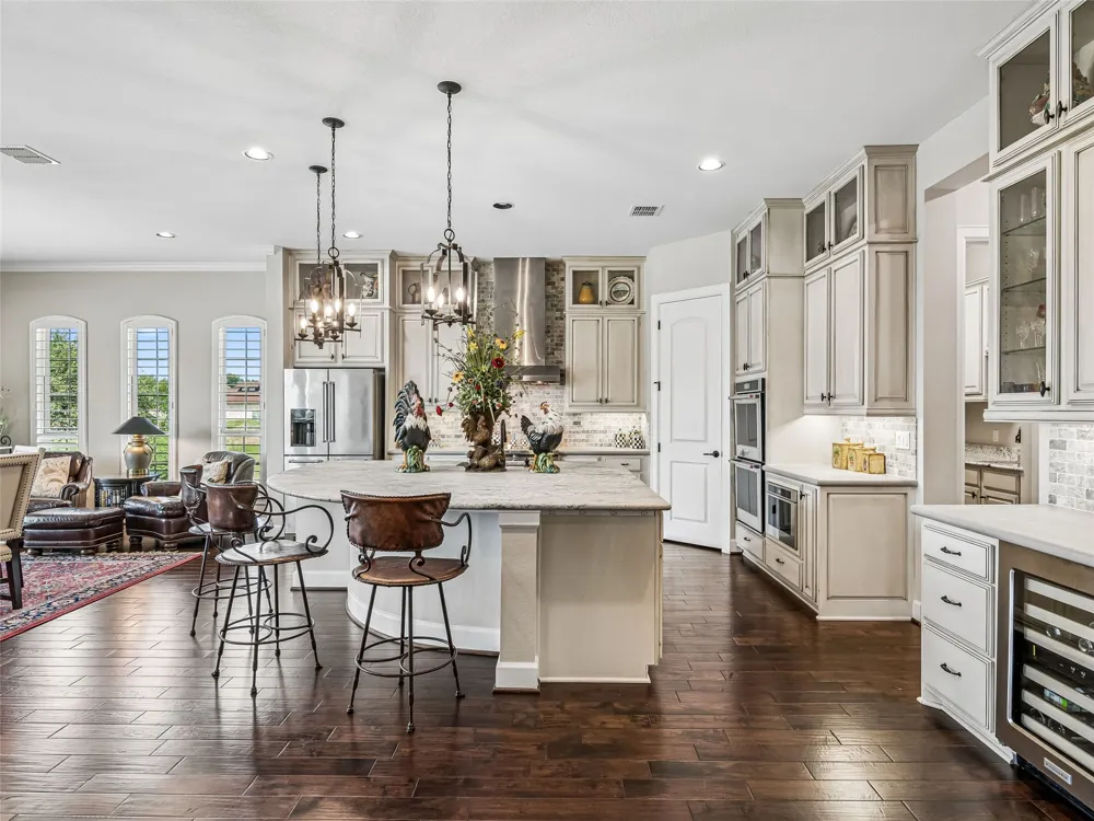 125 Sowing Oak Drive San Marcos, TX 78666