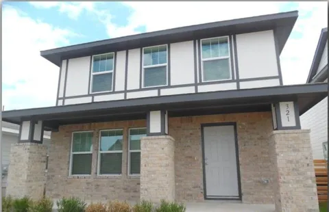 321 Keefer