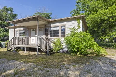 108 W Austin Street #B