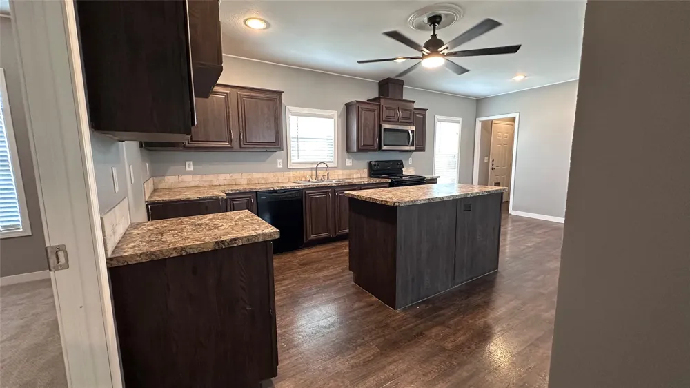 1113 County Road 118 Burnet, TX 78611