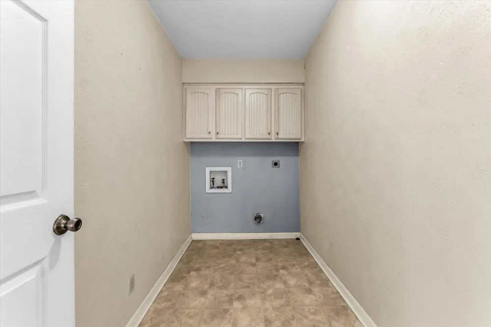 9730 Timberview Drive Woodway, TX 76712