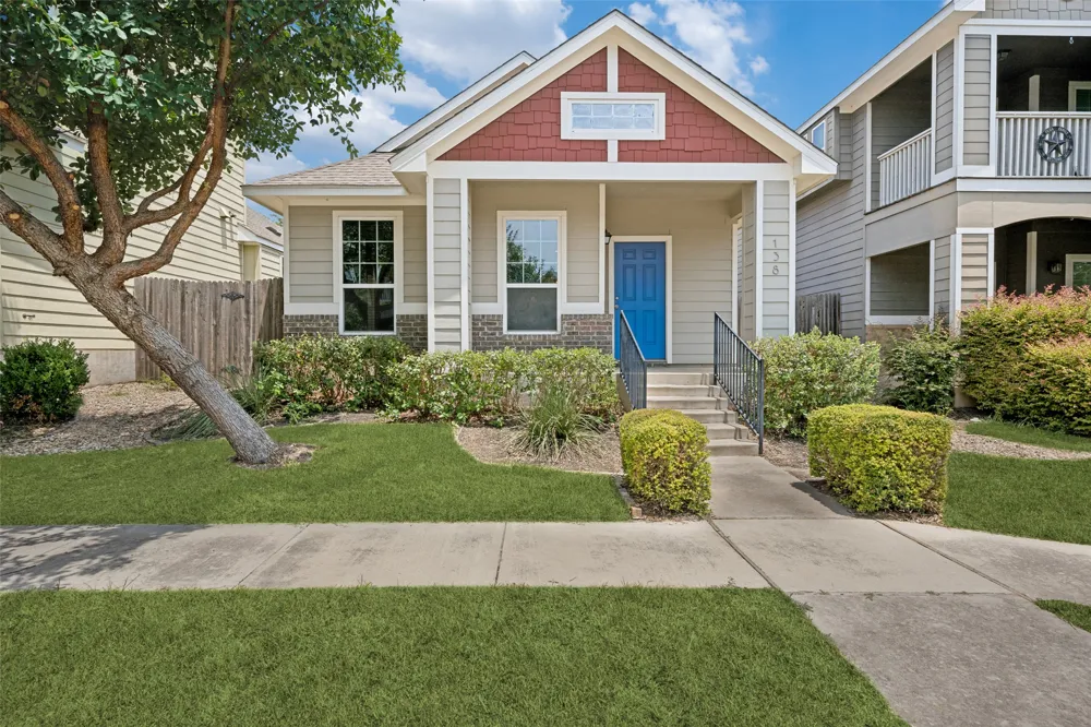 138 Wainscot Oak Way San Marcos, TX 78666