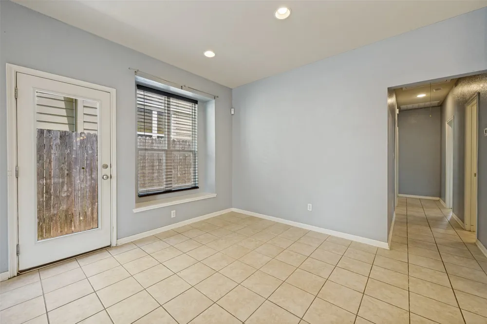 138 Wainscot Oak Way San Marcos, TX 78666