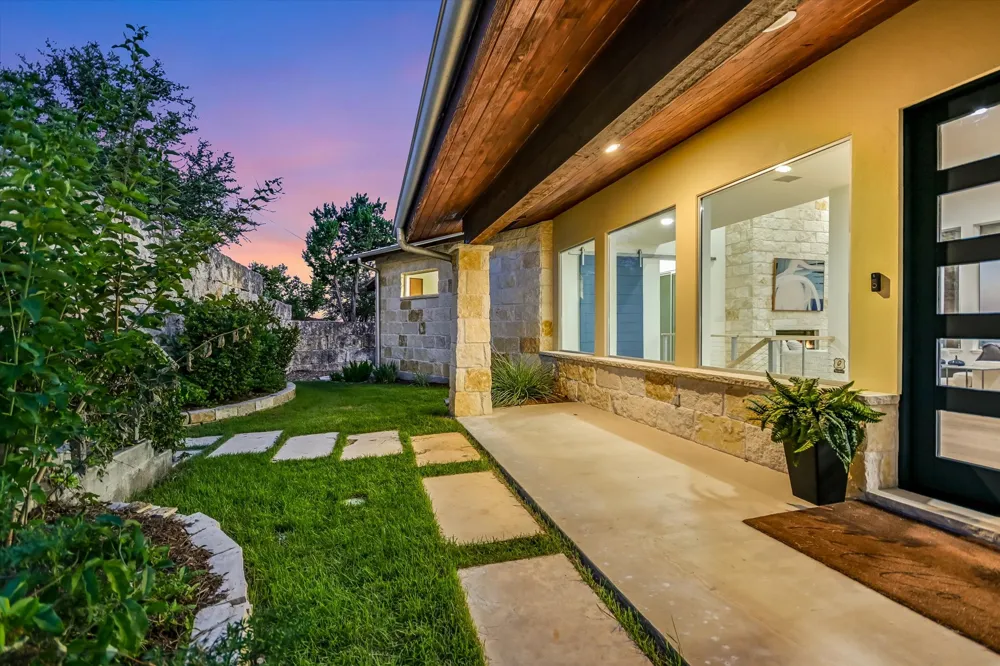 1151 Eagle Point Drive Fischer, TX 78623