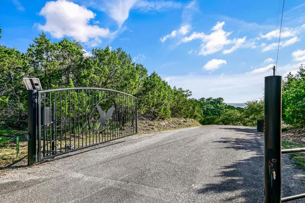 1151 Eagle Point Drive Fischer, TX 78623