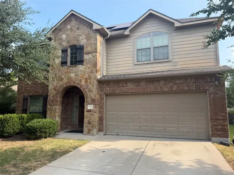 2328 Ambling Trail