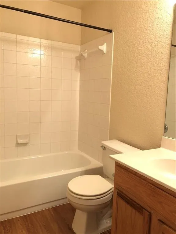140 Steele Kyle, TX 78640