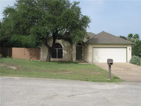 2405 Farragret Cove