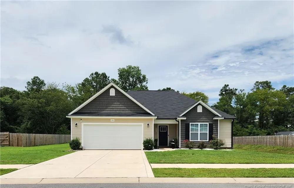 246 Calhoun Street Raeford, NC 28376