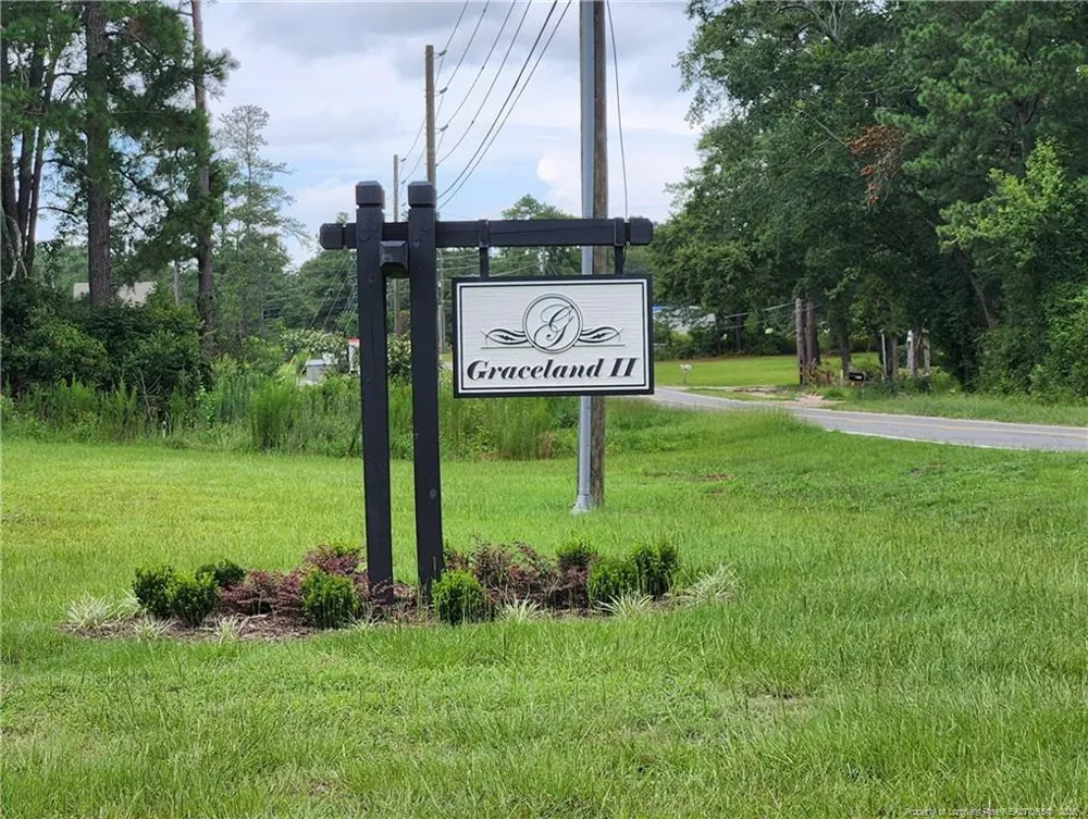 246 Calhoun Street Raeford, NC 28376