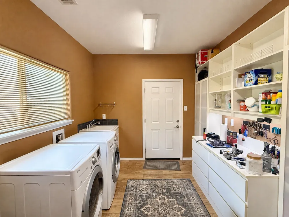 670 Woodland Drive Driftwood, TX 78619